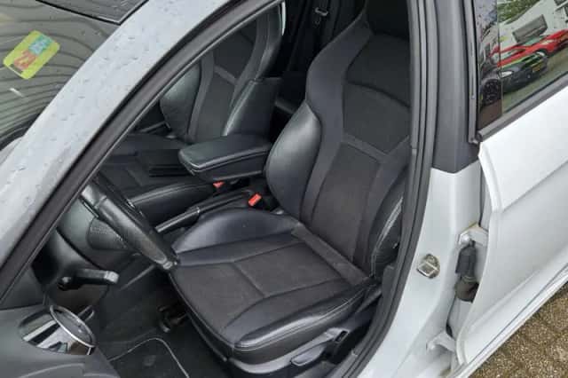 Audi A1 (2012) thumbnail 6