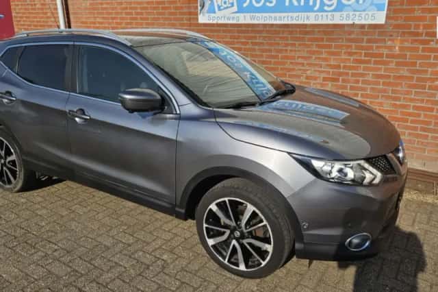 Nissan Qashqai (2017) thumbnail 1