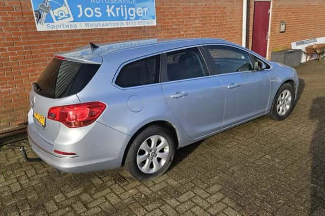 Opel Astra (2016) thumbnail 4