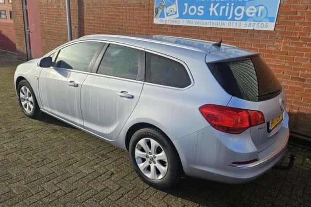 Opel Astra (2016) thumbnail 5