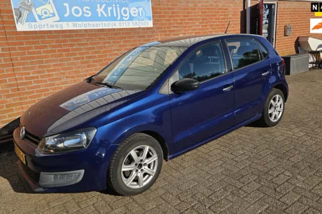 Volkswagen Polo (2009) thumbnail 1