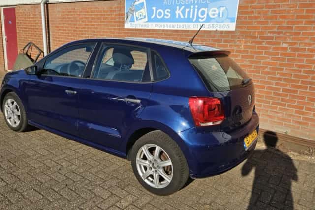Volkswagen Polo (2009) thumbnail 3