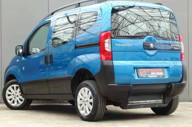 Peugeot Bipper (2012) thumbnail 3