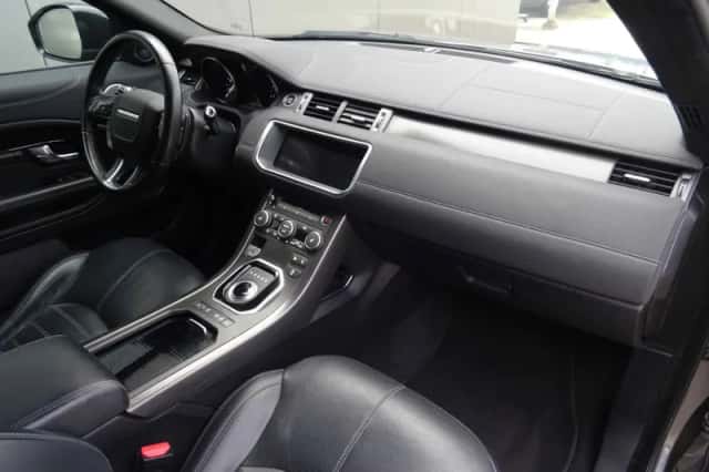 Land Rover Range Rover Evoque (2018) thumbnail 5