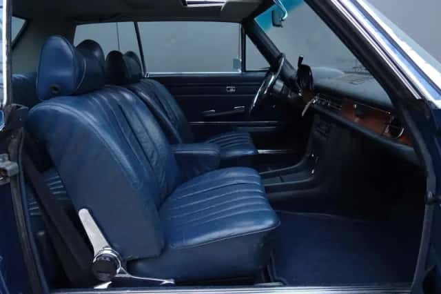 Mercedes-Benz 200-280 (1969) thumbnail 4