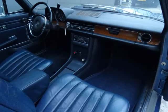 Mercedes-Benz 200-280 (1969) thumbnail 5