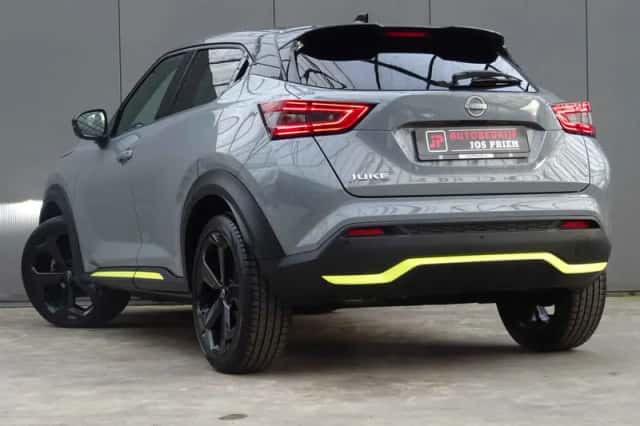 Nissan Juke (2022) thumbnail 3