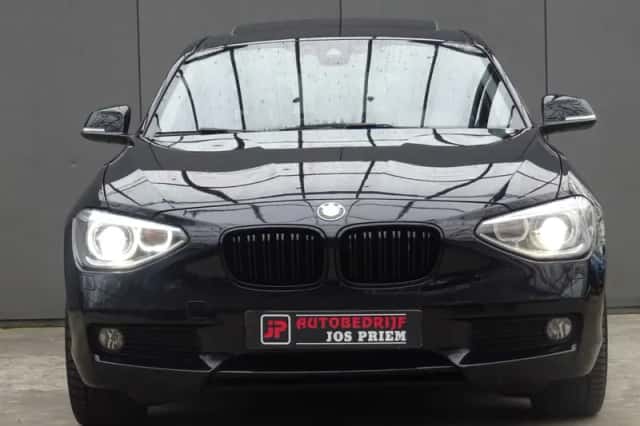 BMW 1-Serie (2012) thumbnail 5