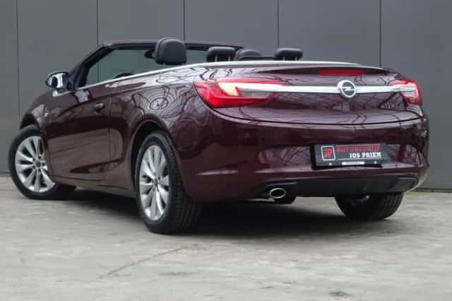 Opel Cascada (2014) thumbnail 2