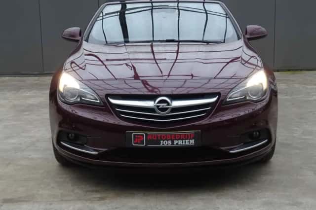 Opel Cascada (2014) thumbnail 5