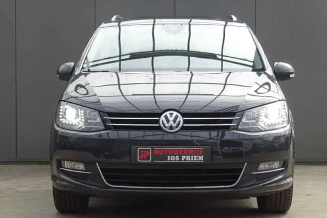 Volkswagen Sharan (2016) thumbnail 5