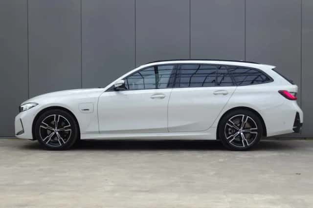 BMW 3-Serie (2023) thumbnail 6