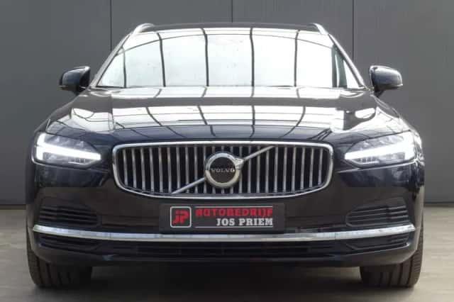 Volvo V90 (2021) thumbnail 5