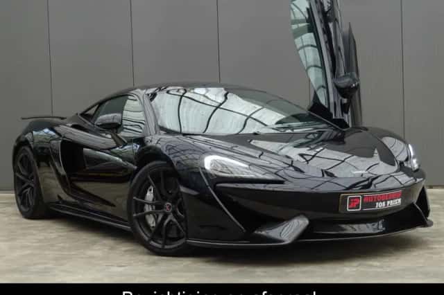 McLaren 570S (2016) thumbnail 1