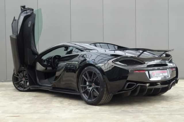 McLaren 570S (2016) thumbnail 4