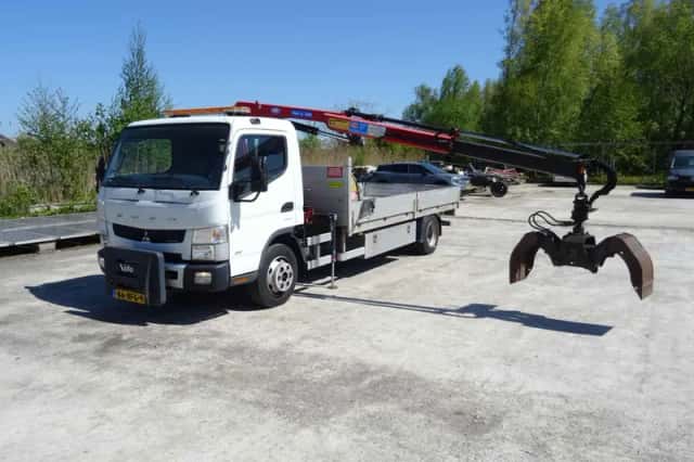 Mitsubishi Canter (2014) thumbnail 3