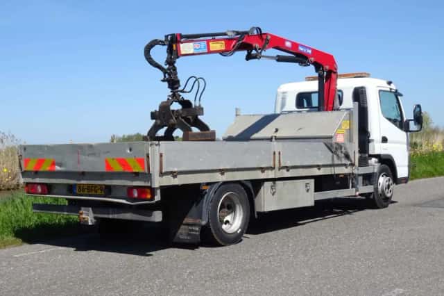 Mitsubishi Canter (2014) thumbnail 5