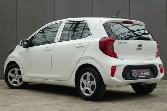 Kia Picanto (2021) thumbnail 2