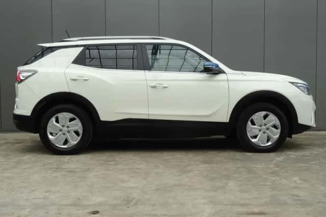 SsangYong Korando (2023) thumbnail 6