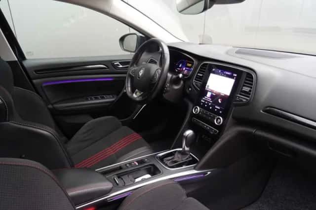 Renault Mégane (2022) thumbnail 3