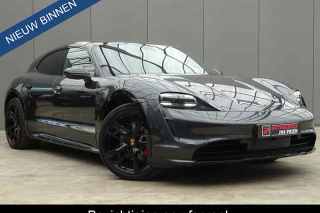 Porsche Taycan (2021) thumbnail 1