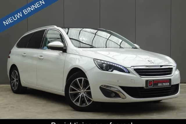 Peugeot 308 (2016) thumbnail 1