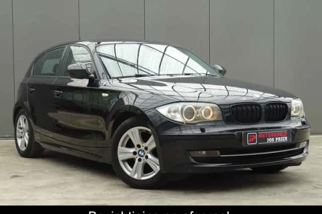 BMW 1-Serie (2011) thumbnail 1