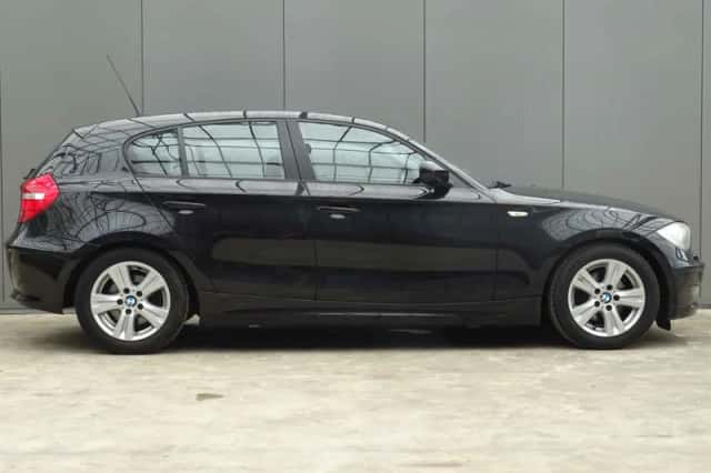 BMW 1-Serie (2011) thumbnail 6
