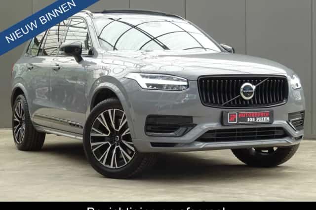 Volvo XC90 (2023) thumbnail 1