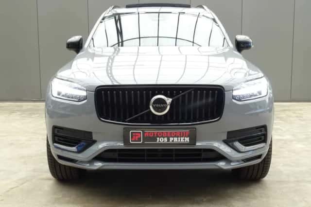 Volvo XC90 (2023) thumbnail 5