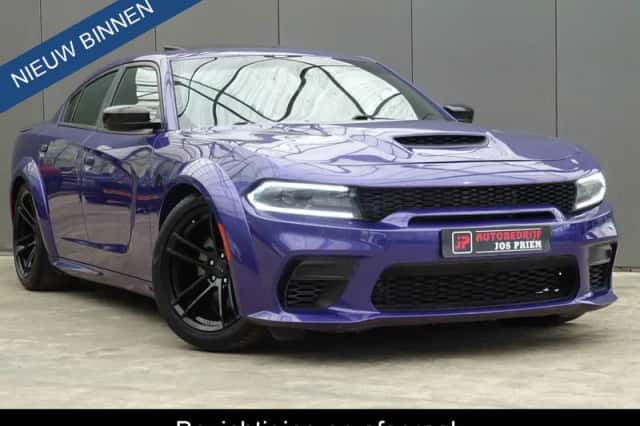 Dodge Charger (2016) thumbnail 1