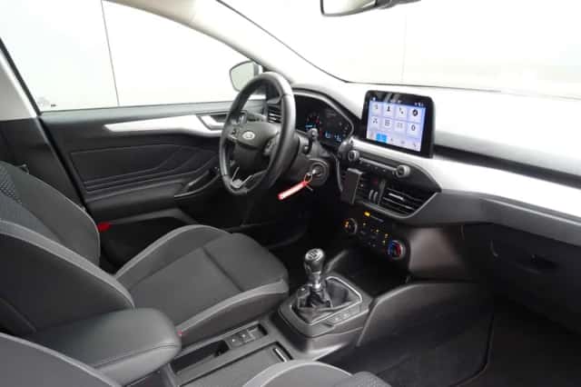 Ford Focus (2019) thumbnail 4