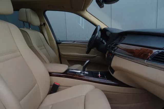 BMW X5 (2012) thumbnail 4