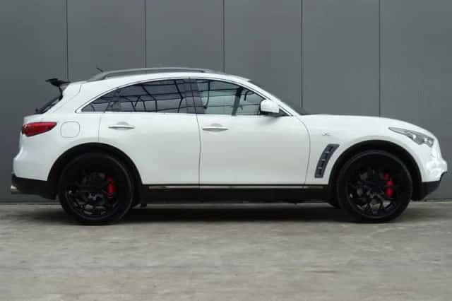 Infiniti FX (2010) thumbnail 6