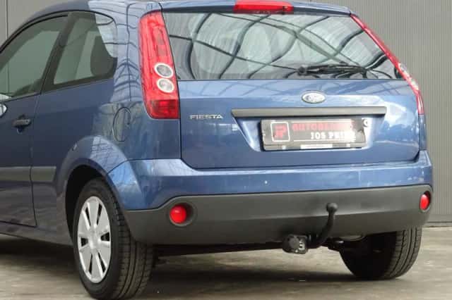 Ford Fiesta (2006) thumbnail 4