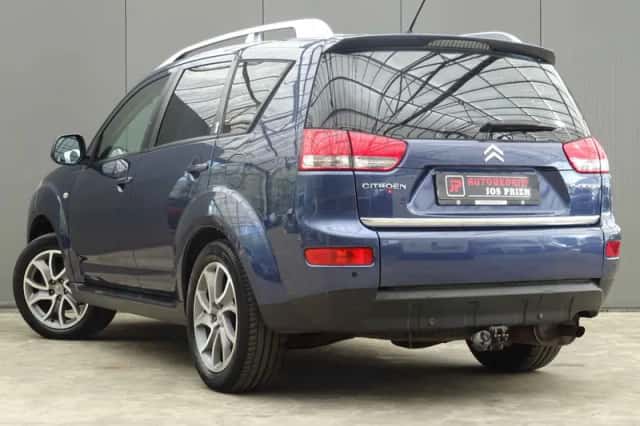Citroën C-Crosser (2008) thumbnail 2