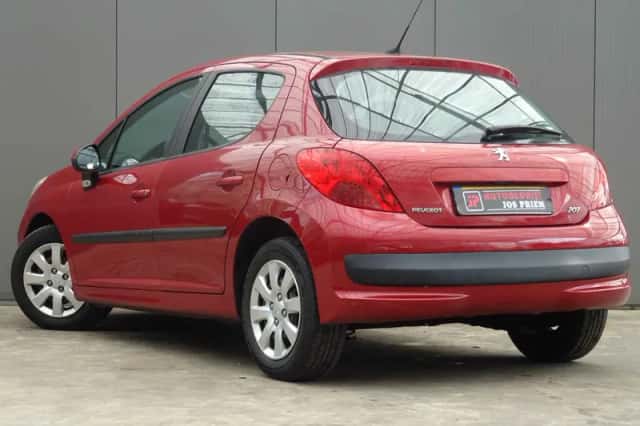 Peugeot 207 (2007) thumbnail 2