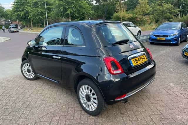 Fiat 500 (2018) thumbnail 4