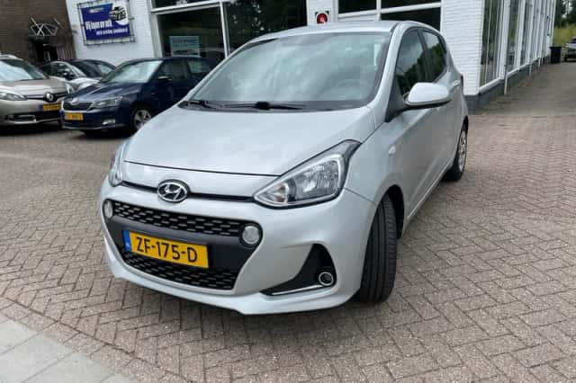 Hyundai i10 (2019) thumbnail 1
