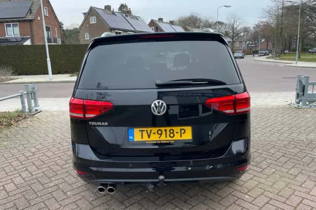 Volkswagen Touran (2018) thumbnail 6