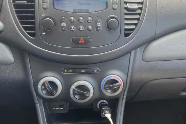 Hyundai i10 (2011) thumbnail 4