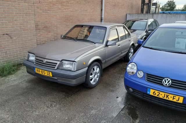 Opel Ascona (1987) thumbnail 1