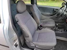 Opel Corsa thumbnail 7