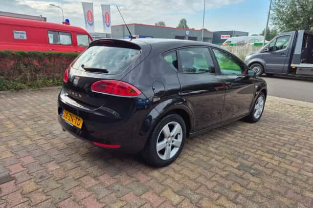 SEAT Leon (2008) thumbnail 5