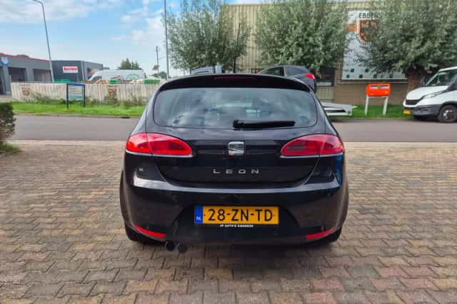 SEAT Leon (2008) thumbnail 6