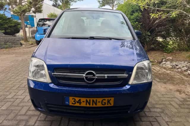 Opel Meriva (2003) thumbnail 6