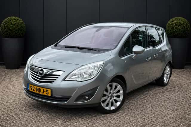Opel Meriva (2010) thumbnail 1