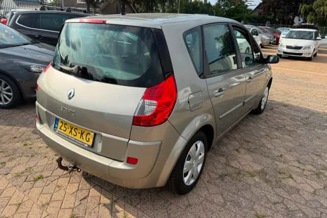 Renault Scénic (2007) thumbnail 3