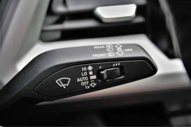 Audi Q4 e-tron (2024) thumbnail 22