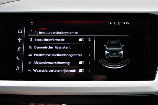 Audi Q4 e-tron (2024) thumbnail 26